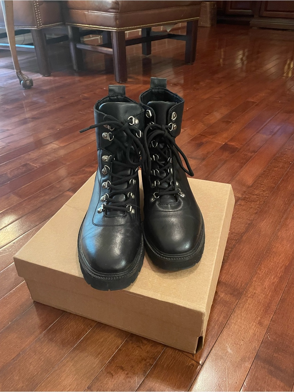 Black Leather Lace-Up Combat Boots - 10M